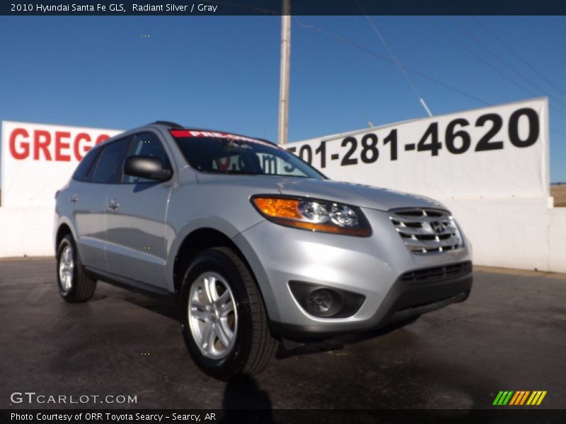 Radiant Silver / Gray 2010 Hyundai Santa Fe GLS