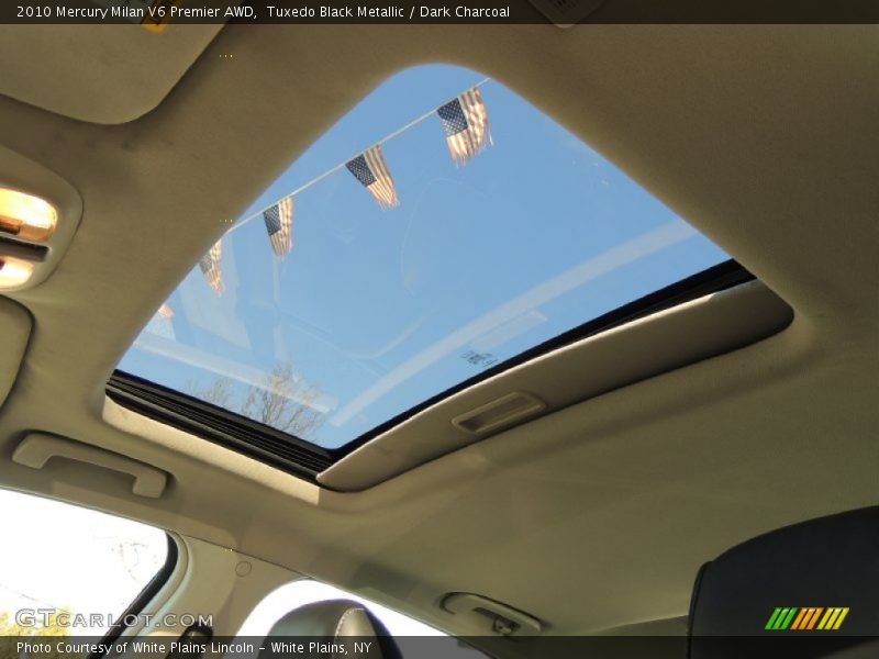 Tuxedo Black Metallic / Dark Charcoal 2010 Mercury Milan V6 Premier AWD