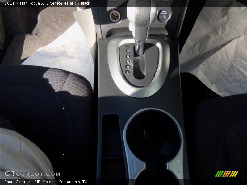 Silver Ice Metallic / Black 2011 Nissan Rogue S