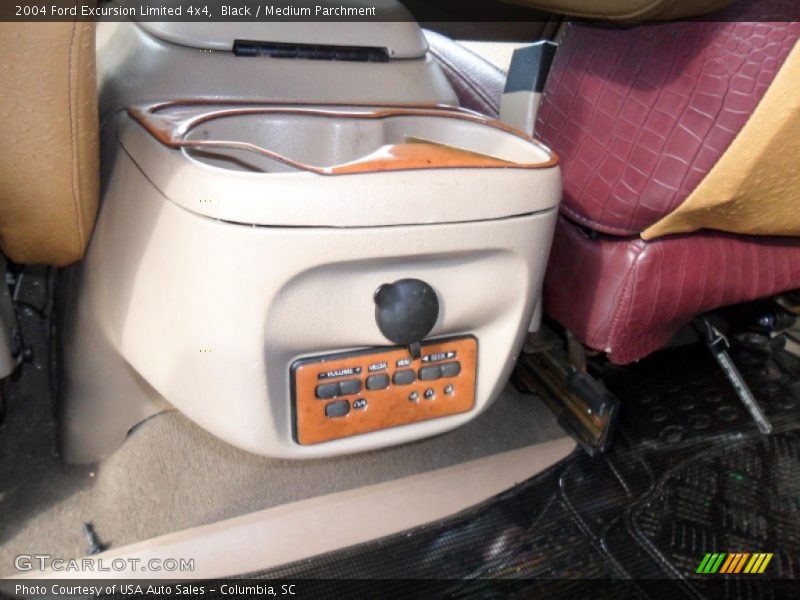 Black / Medium Parchment 2004 Ford Excursion Limited 4x4