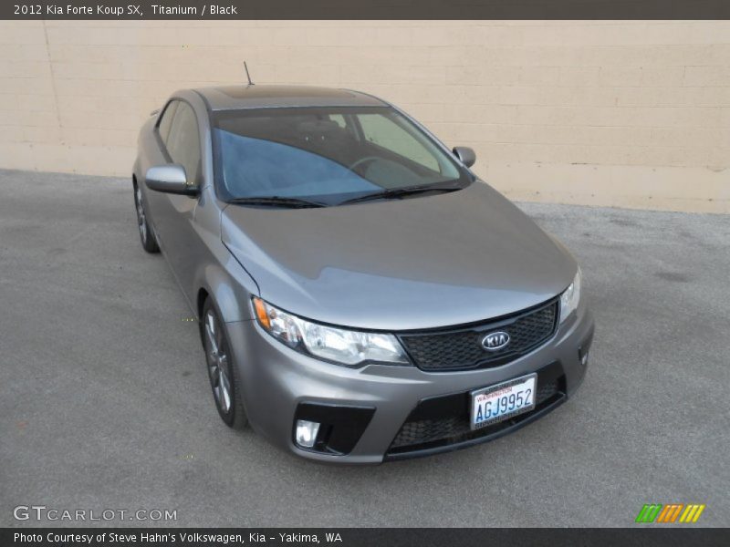 Titanium / Black 2012 Kia Forte Koup SX