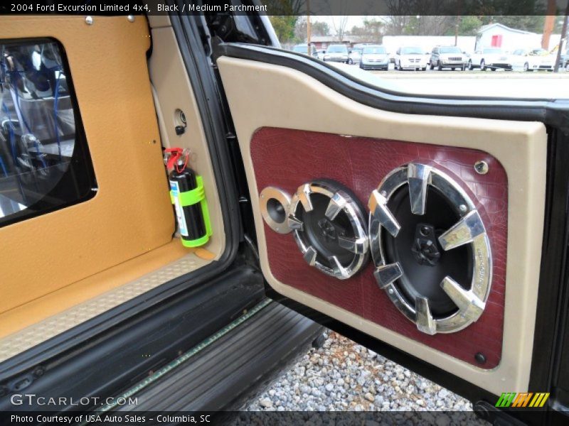 Black / Medium Parchment 2004 Ford Excursion Limited 4x4