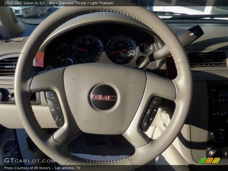 White Diamond Tricoat / Light Titanium 2013 GMC Yukon XL SLT