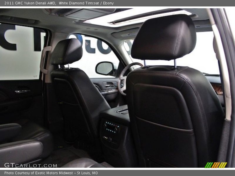 White Diamond Tintcoat / Ebony 2011 GMC Yukon Denali AWD