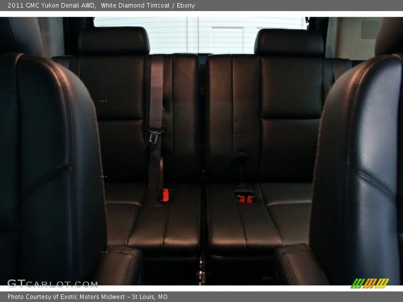 White Diamond Tintcoat / Ebony 2011 GMC Yukon Denali AWD