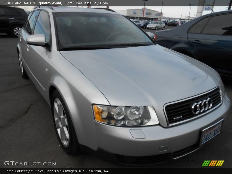 Light Silver Metallic / Grey 2004 Audi A4 1.8T quattro Avant