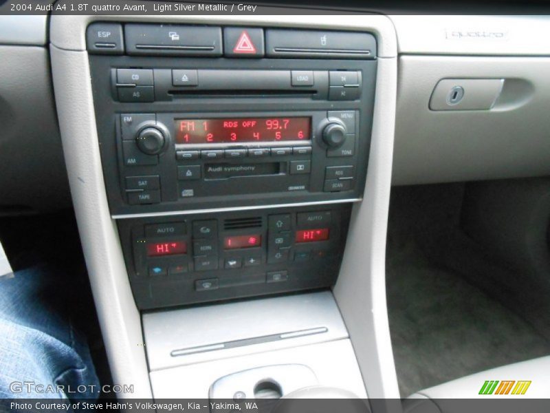 Light Silver Metallic / Grey 2004 Audi A4 1.8T quattro Avant