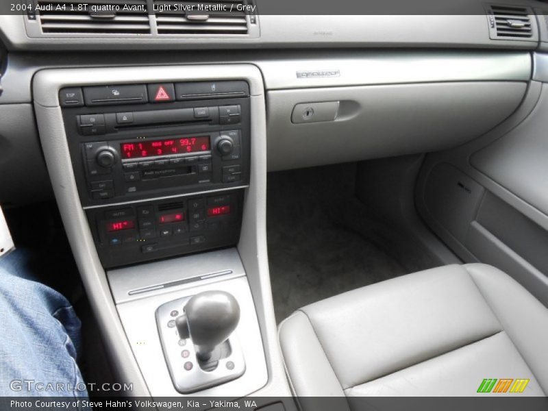 Light Silver Metallic / Grey 2004 Audi A4 1.8T quattro Avant