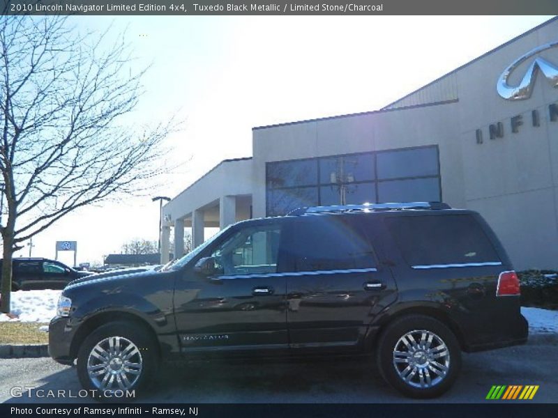 Tuxedo Black Metallic / Limited Stone/Charcoal 2010 Lincoln Navigator Limited Edition 4x4