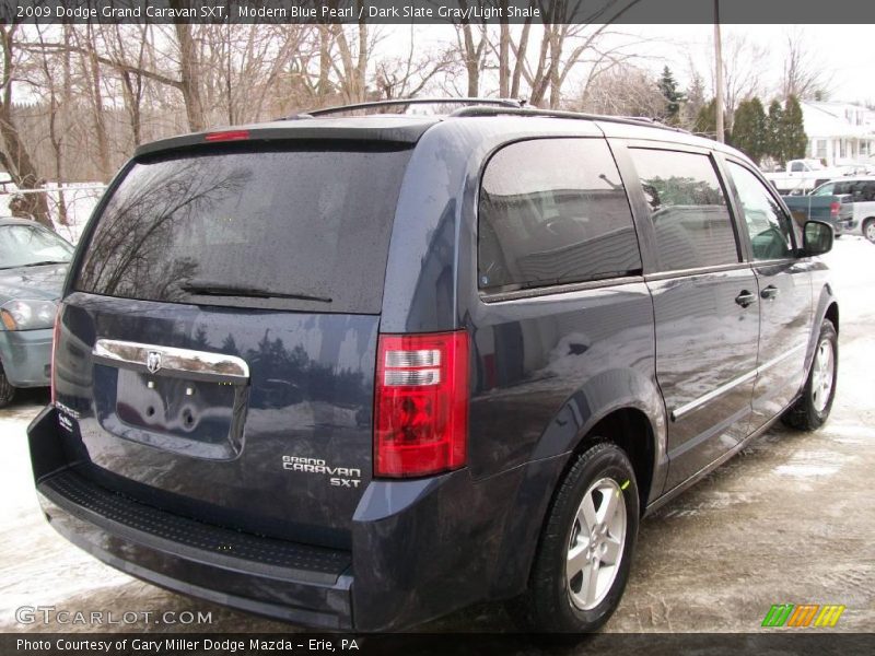 Modern Blue Pearl / Dark Slate Gray/Light Shale 2009 Dodge Grand Caravan SXT