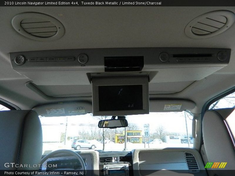 Entertainment System of 2010 Navigator Limited Edition 4x4