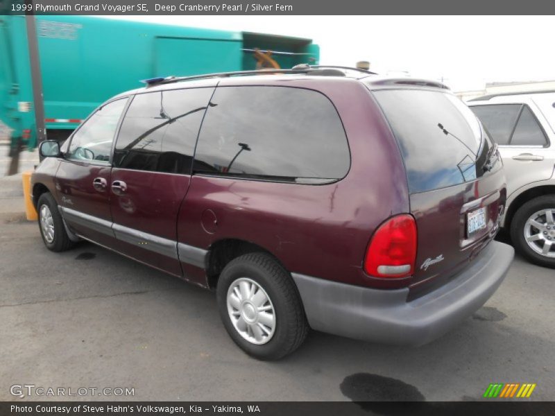 Deep Cranberry Pearl / Silver Fern 1999 Plymouth Grand Voyager SE