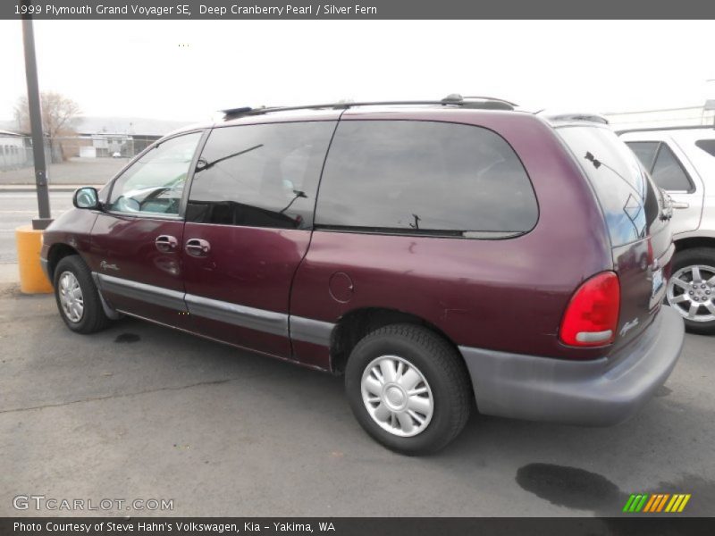Deep Cranberry Pearl / Silver Fern 1999 Plymouth Grand Voyager SE
