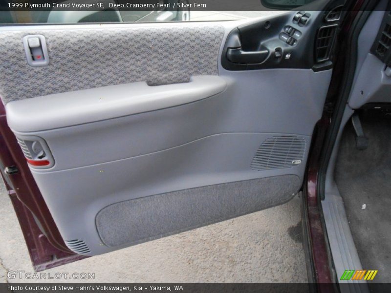 Door Panel of 1999 Grand Voyager SE