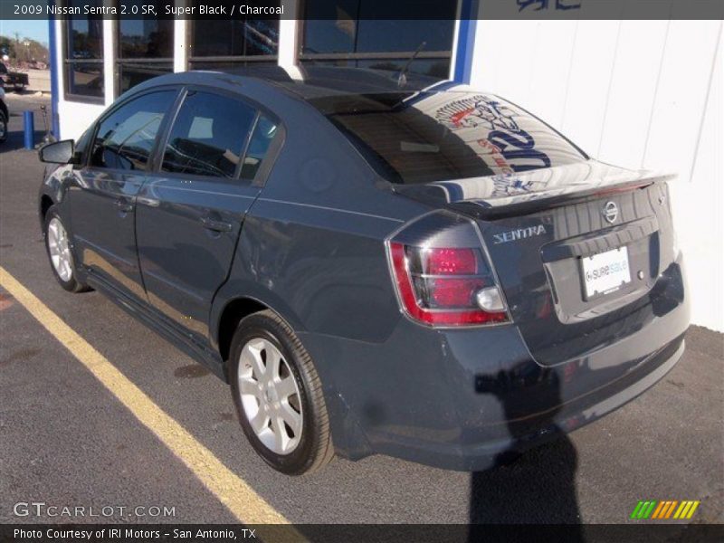 Super Black / Charcoal 2009 Nissan Sentra 2.0 SR
