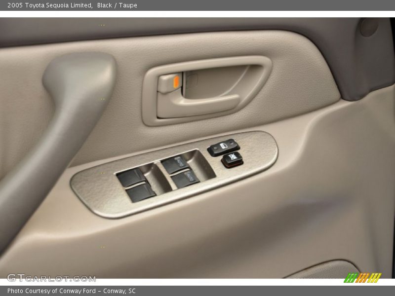 Black / Taupe 2005 Toyota Sequoia Limited