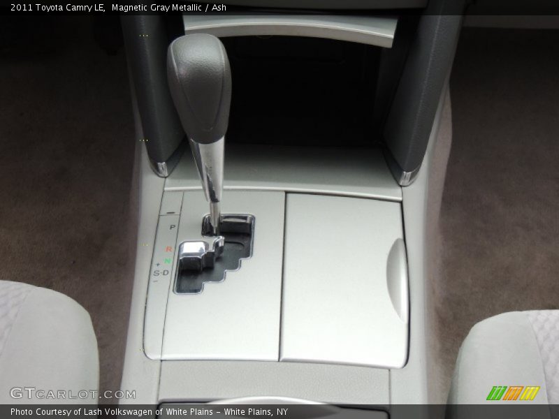 Magnetic Gray Metallic / Ash 2011 Toyota Camry LE