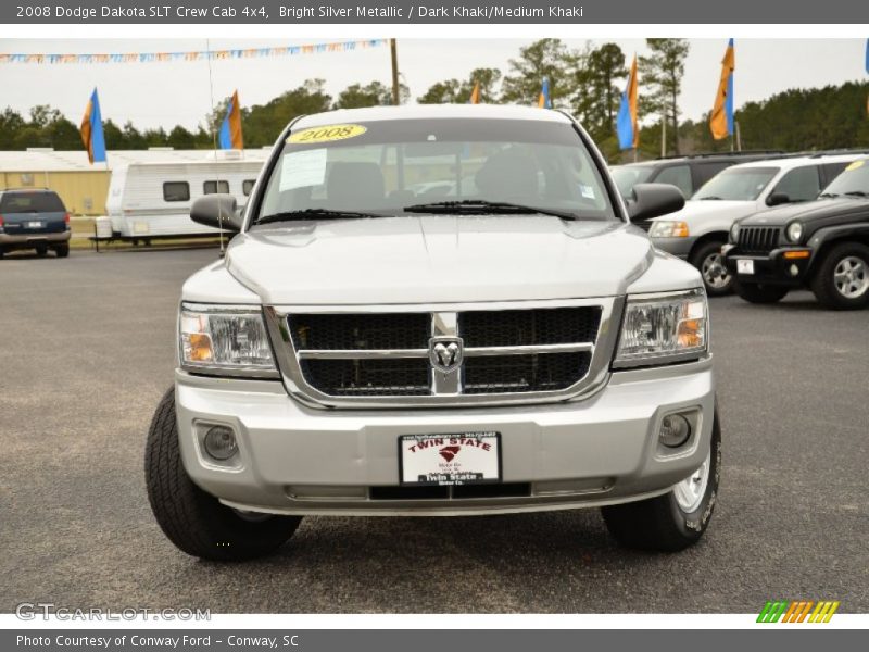 Bright Silver Metallic / Dark Khaki/Medium Khaki 2008 Dodge Dakota SLT Crew Cab 4x4
