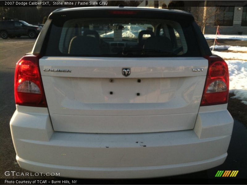 Stone White / Pastel Slate Gray 2007 Dodge Caliber SXT