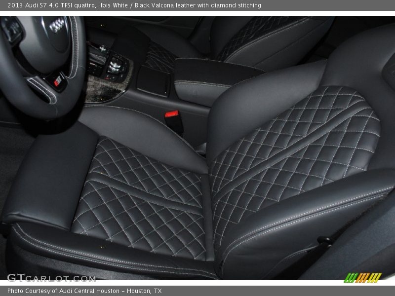 Front Seat of 2013 S7 4.0 TFSI quattro