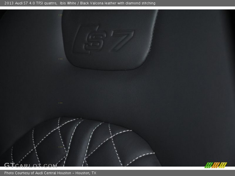 Ibis White / Black Valcona leather with diamond stitching 2013 Audi S7 4.0 TFSI quattro