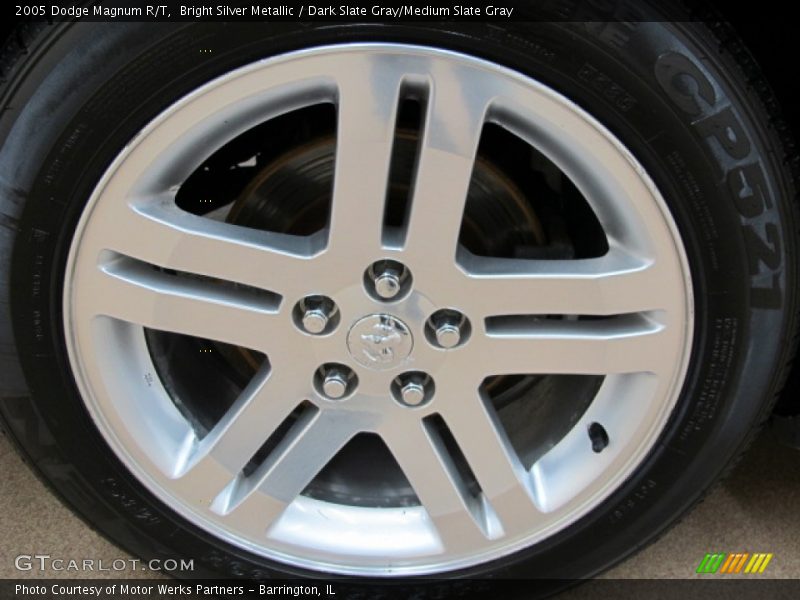  2005 Magnum R/T Wheel
