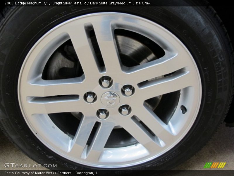  2005 Magnum R/T Wheel