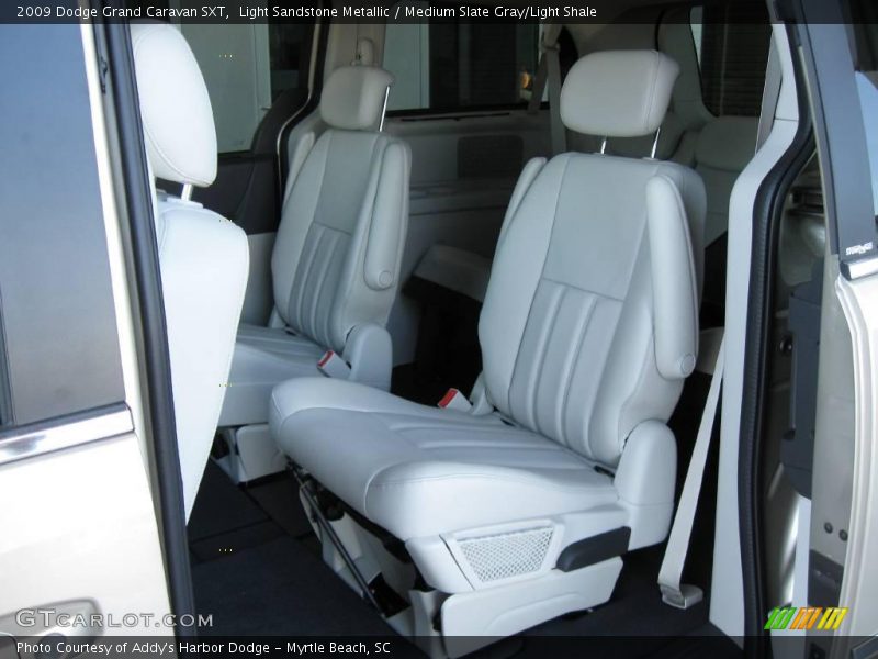 Light Sandstone Metallic / Medium Slate Gray/Light Shale 2009 Dodge Grand Caravan SXT