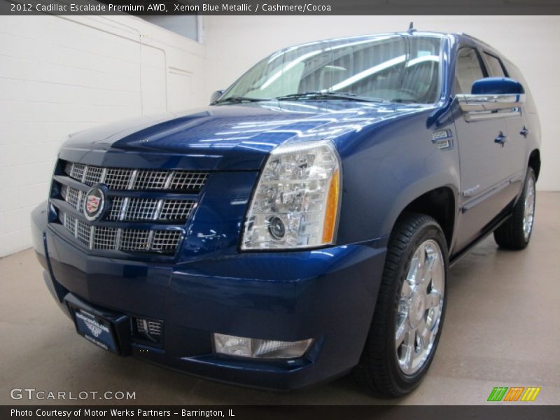 Front 3/4 View of 2012 Escalade Premium AWD