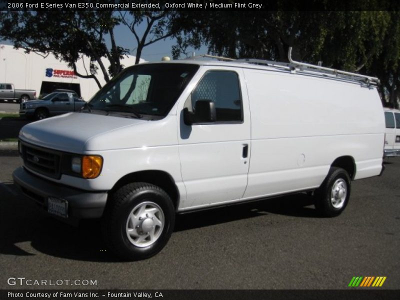 Oxford White / Medium Flint Grey 2006 Ford E Series Van E350 Commercial Extended