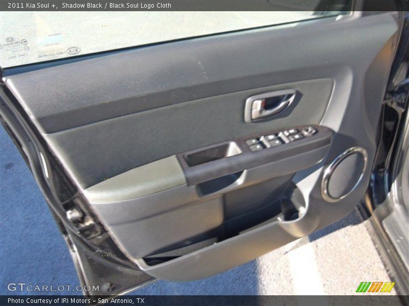 Shadow Black / Black Soul Logo Cloth 2011 Kia Soul +