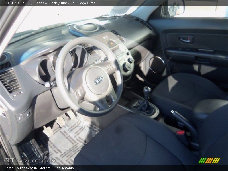 Shadow Black / Black Soul Logo Cloth 2011 Kia Soul +