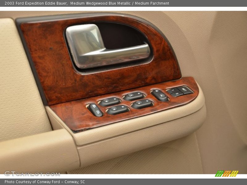 Medium Wedgewood Blue Metallic / Medium Parchment 2003 Ford Expedition Eddie Bauer