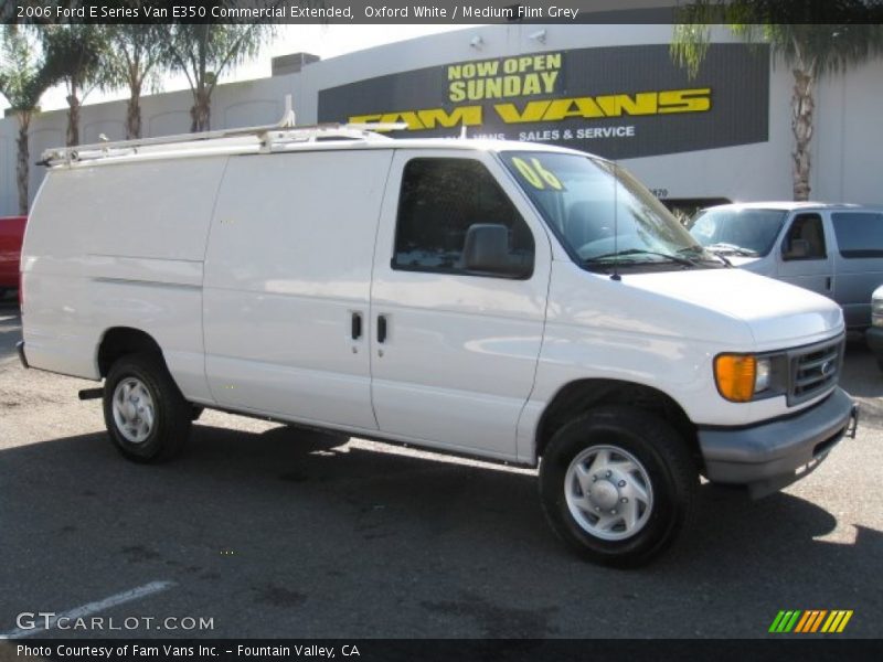 Oxford White / Medium Flint Grey 2006 Ford E Series Van E350 Commercial Extended
