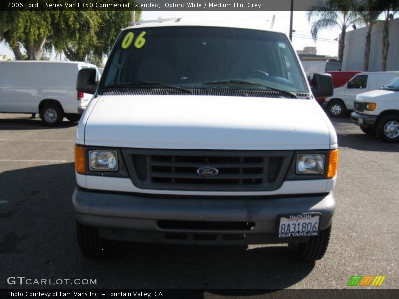 Oxford White / Medium Flint Grey 2006 Ford E Series Van E350 Commercial Extended