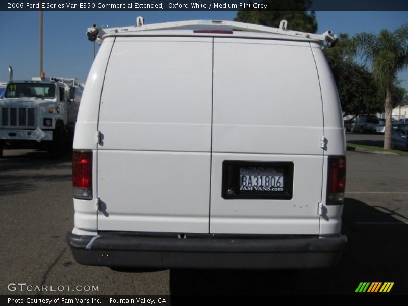 Oxford White / Medium Flint Grey 2006 Ford E Series Van E350 Commercial Extended