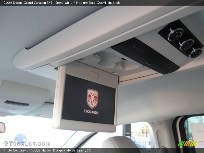 Stone White / Medium Slate Gray/Light Shale 2009 Dodge Grand Caravan SXT