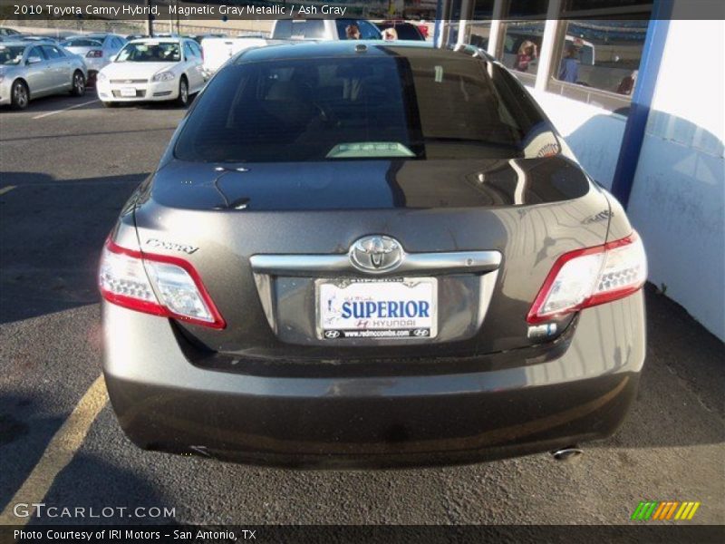 Magnetic Gray Metallic / Ash Gray 2010 Toyota Camry Hybrid