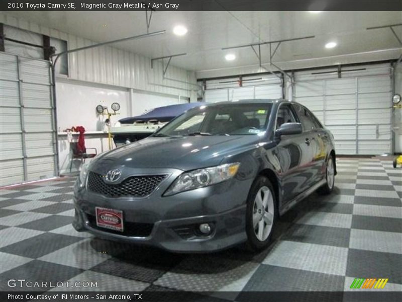 Magnetic Gray Metallic / Ash Gray 2010 Toyota Camry SE