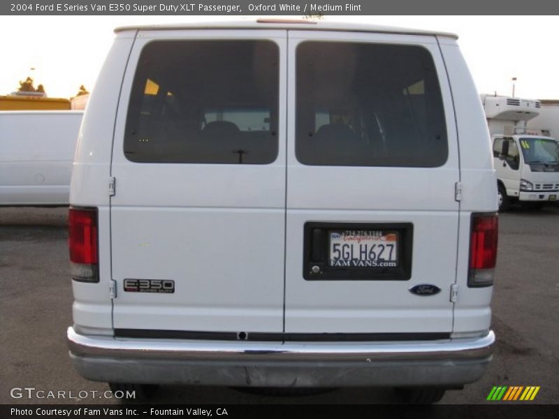 Oxford White / Medium Flint 2004 Ford E Series Van E350 Super Duty XLT Passenger