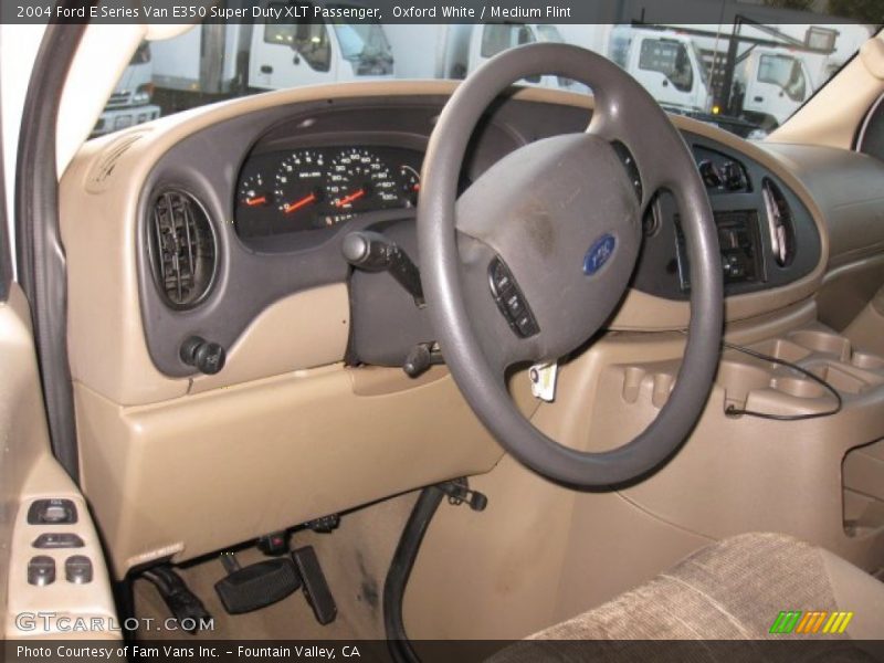 Oxford White / Medium Flint 2004 Ford E Series Van E350 Super Duty XLT Passenger