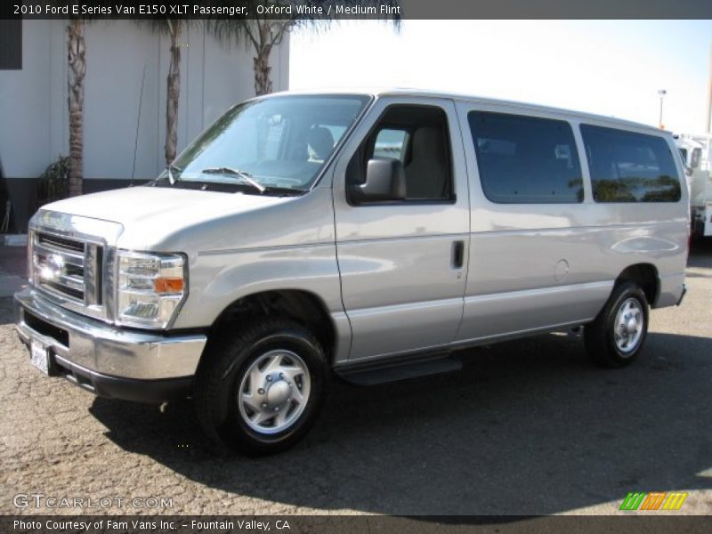 Oxford White / Medium Flint 2010 Ford E Series Van E150 XLT Passenger
