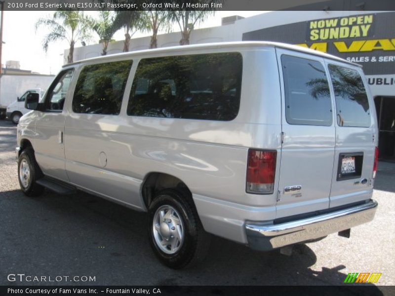 Oxford White / Medium Flint 2010 Ford E Series Van E150 XLT Passenger