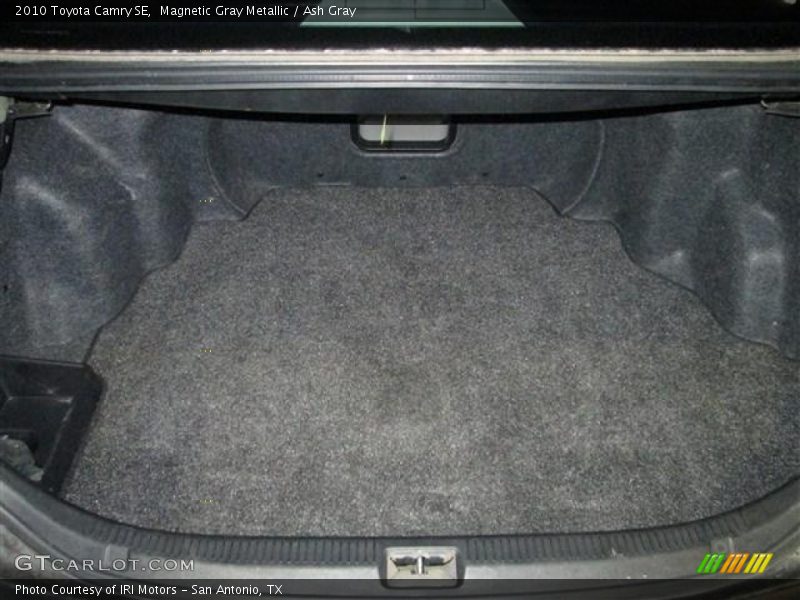 Magnetic Gray Metallic / Ash Gray 2010 Toyota Camry SE