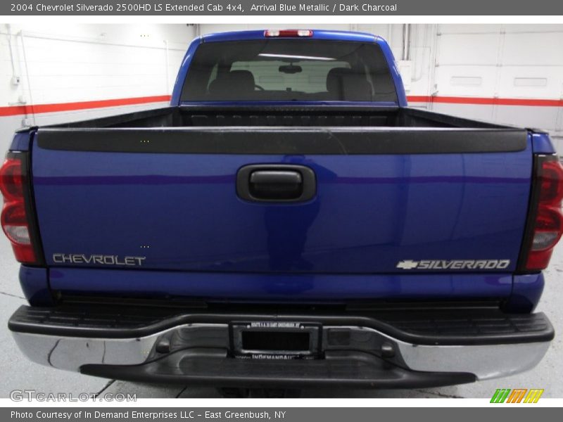 Arrival Blue Metallic / Dark Charcoal 2004 Chevrolet Silverado 2500HD LS Extended Cab 4x4