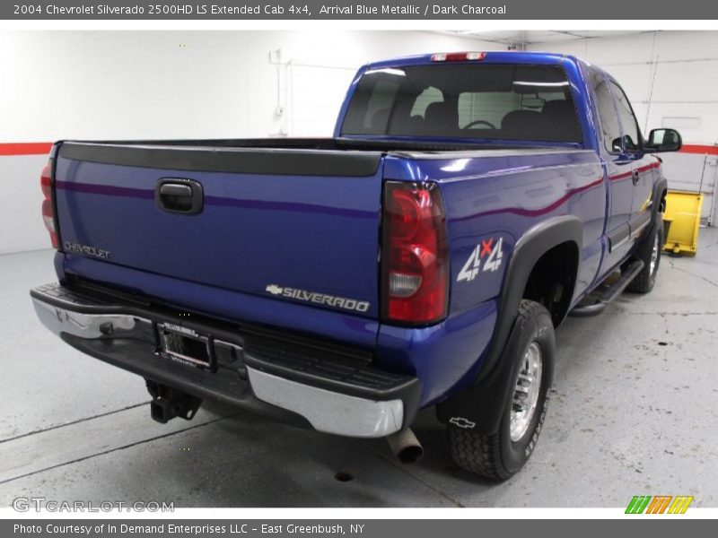 Arrival Blue Metallic / Dark Charcoal 2004 Chevrolet Silverado 2500HD LS Extended Cab 4x4