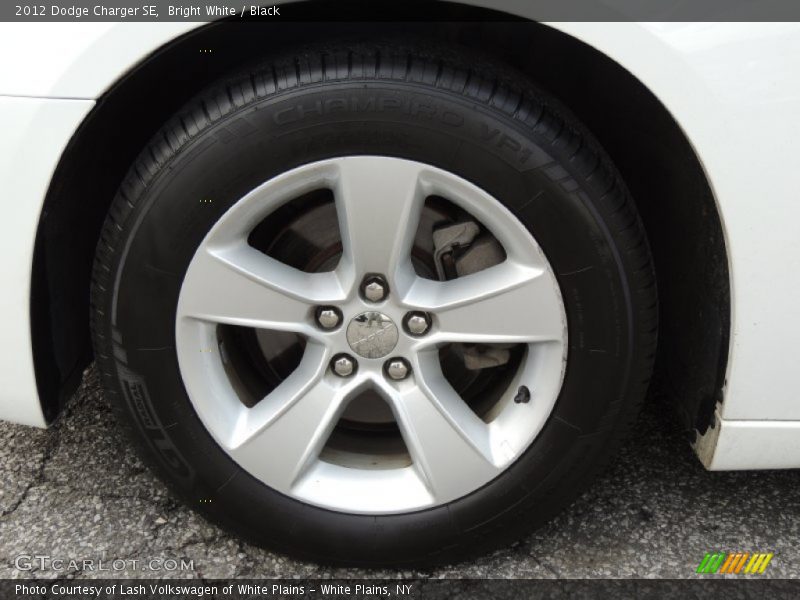 Bright White / Black 2012 Dodge Charger SE