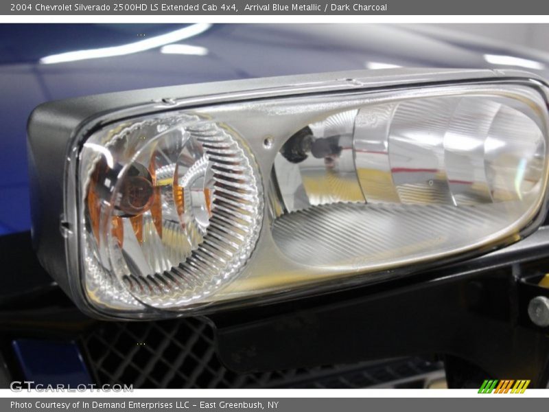 Arrival Blue Metallic / Dark Charcoal 2004 Chevrolet Silverado 2500HD LS Extended Cab 4x4