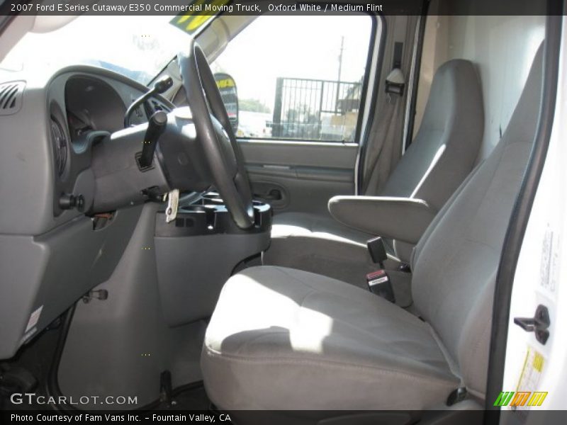Oxford White / Medium Flint 2007 Ford E Series Cutaway E350 Commercial Moving Truck