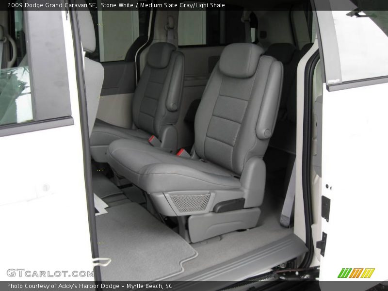 Stone White / Medium Slate Gray/Light Shale 2009 Dodge Grand Caravan SE